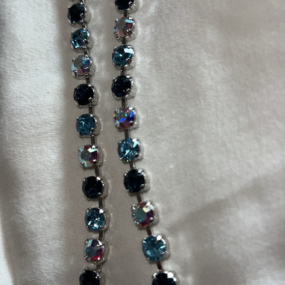 Touchstone Crystal necklace bling denim blues & aurora borealis - Picture 4 of 7